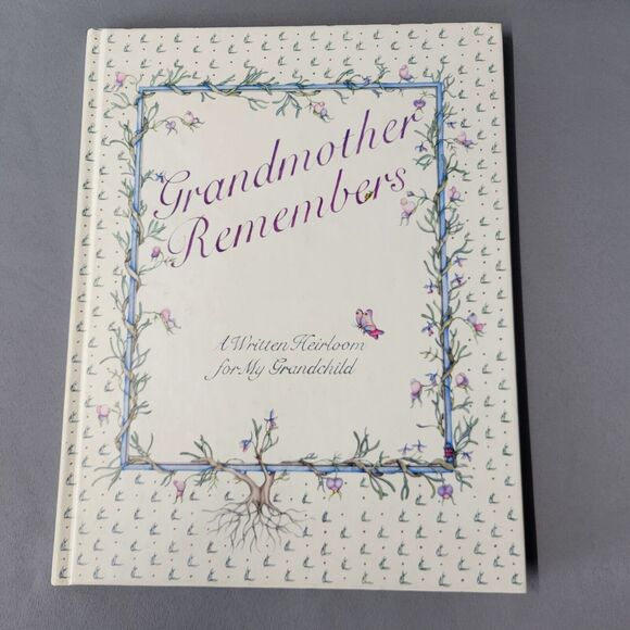Grandmother Remembers Book A Written Heirloom for My Grandchild Judith Levy 1983 - Picture 1 of 12